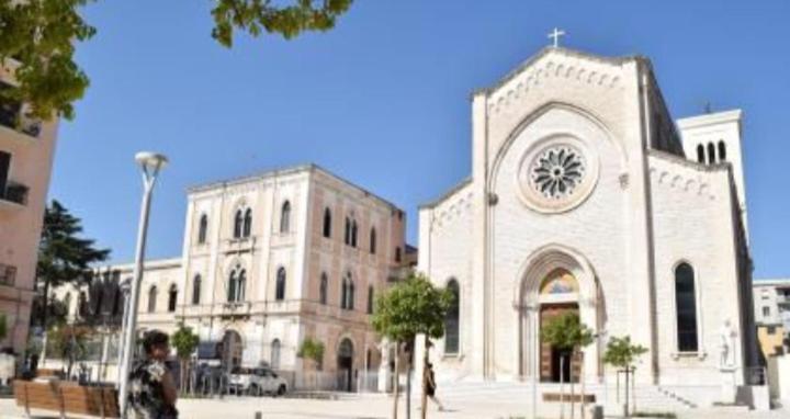Apartamento La Casa Di Peppe Bari Exterior foto