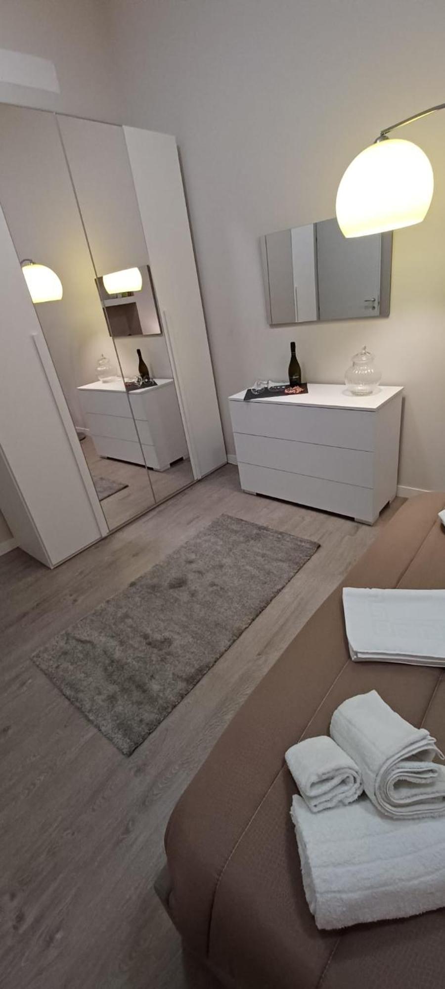Apartamento La Casa Di Peppe Bari Exterior foto